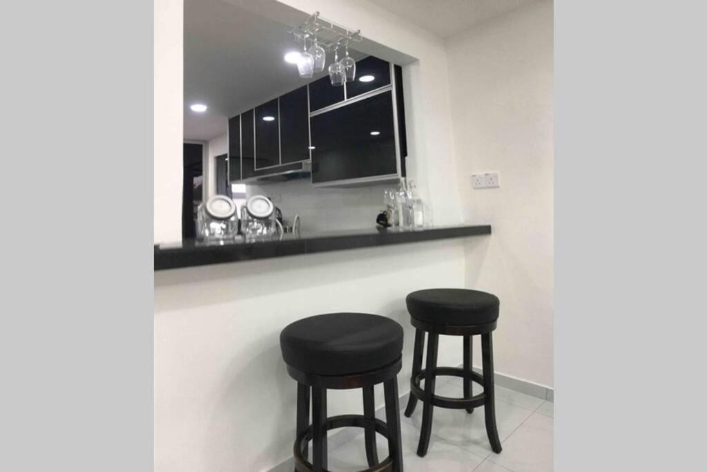 22Pax :Taman Pelangi Party House Nearby Midvelly Villa Johor Bahru Dış mekan fotoğraf